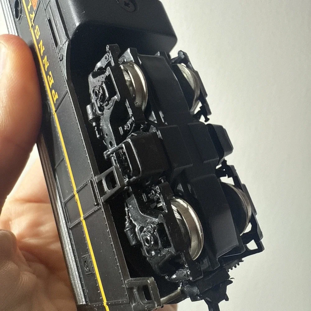 BACHMANN‎ Plus HO 31218 EMD F7B Pennsylvania PRR 9666B Boxed W/paperwork